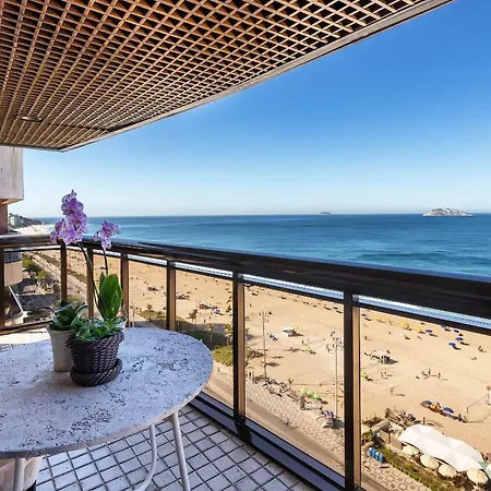 Apartamento Exclusivo à Beira-mar na Praia de Ipanema